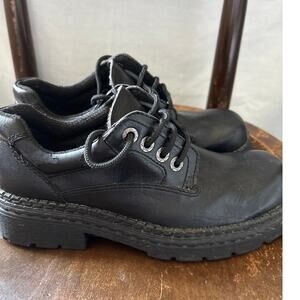 Predictions Chunky Black Oxford Size 8.5 Leather 90s Y2K Grunge Goth